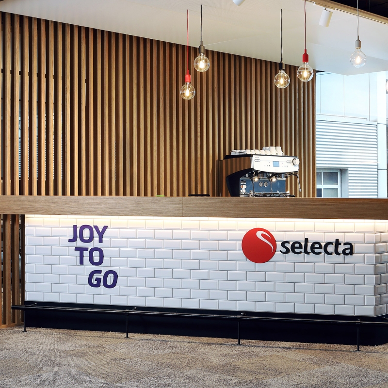 Selecta, Cham